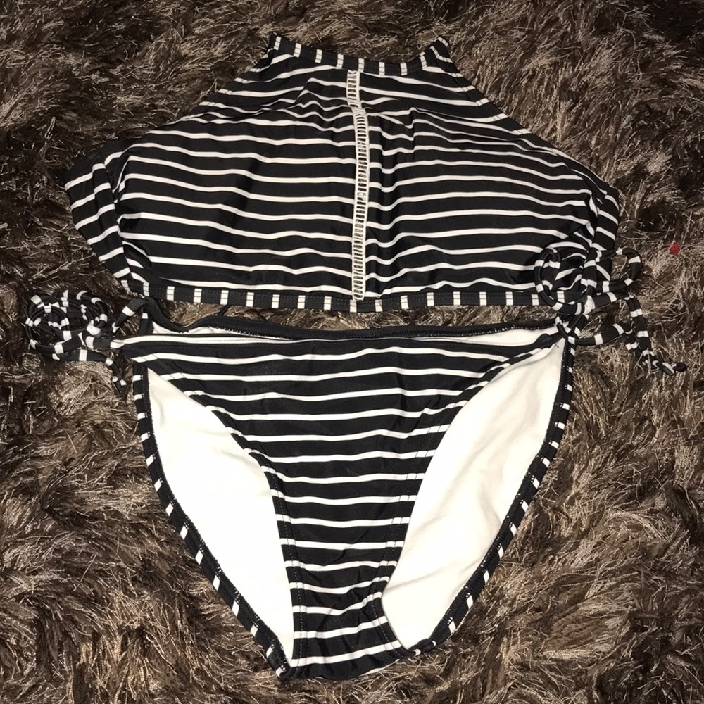 Black and white bikini